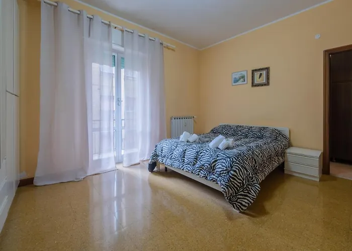 Guesthost - Casa Di Maty - Cozy With Balcony شقة *